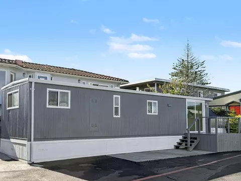 170 W Cliff Dr 74, Santa Cruz, CA 95060