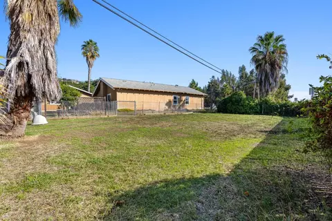 Exterior - 1995 Old Calaveras Rd, Milpitas, CA 95035 photo 10 of 12
