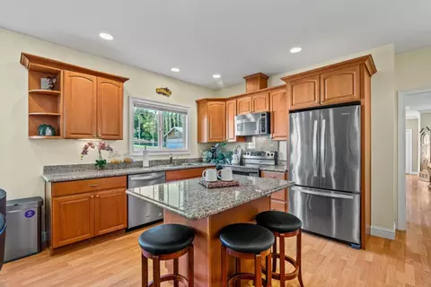 Kitchen - 1995 Old Calaveras Rd, Milpitas, CA 95035 photo 4 of 4