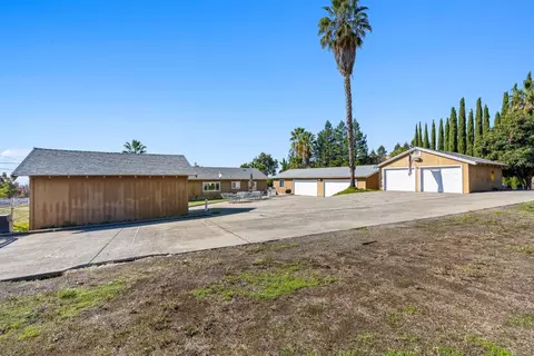 Exterior - 1995 Old Calaveras Rd, Milpitas, CA 95035 photo 4 of 12
