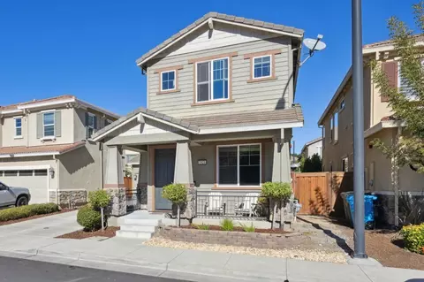 2521 Apricot Way, Gilroy, CA 95020
