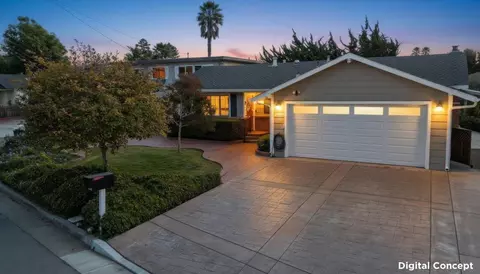 2304 Mattison Ln, Santa Cruz, CA 95062