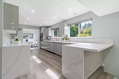 Kitchen - 294 Rosado Rd, Fremont, CA 94539 photo 3 of 6