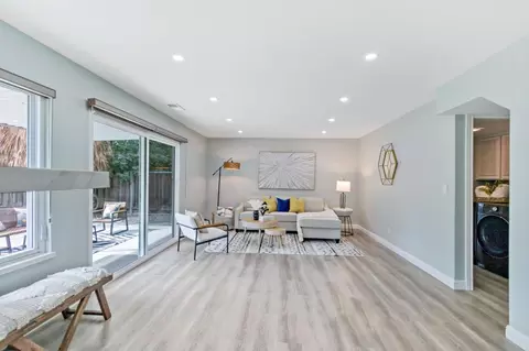 Living - 294 Rosado Rd, Fremont, CA 94539 photo 4 of 6