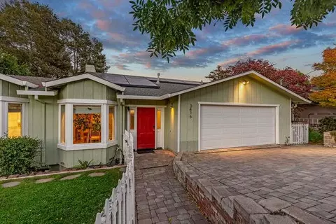 3416 Plateau Dr, Belmont, CA 94002
