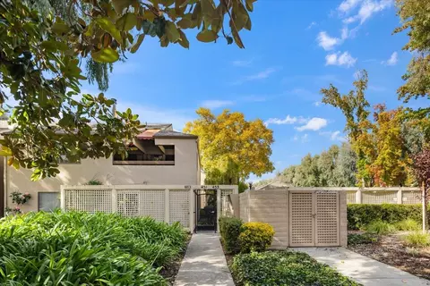 451 Alberto Way 151, Los Gatos, CA 95032