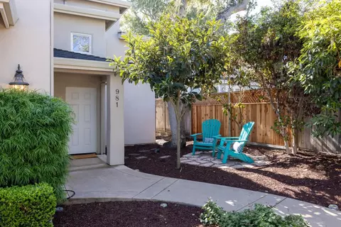 981 Harrison St, Monterey, CA 93940 photo 2