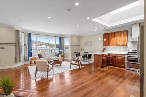 1047 Schwerin St, Daly City, CA 94014