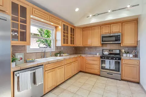 Kitchen - 89 Hatton Ave, Spreckels, CA 93962 photo 3 of 4