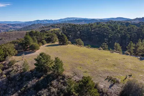8005 Quatro, Carmel, CA 93923 photo 3