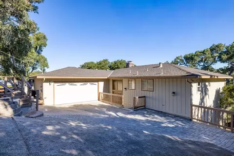 25 Los Encinos Dr, Del Rey Oaks, CA 93940