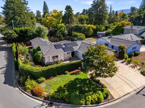 12140 Woodside Dr, Saratoga, CA 95070