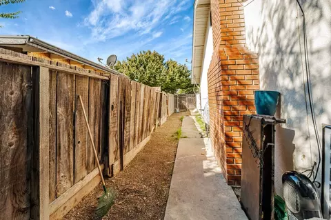 Exterior - 2210 San Blas Ct, Modesto, CA 95355 photo 11 of 11
