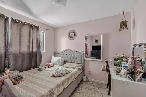 Bedroom - 2210 San Blas Ct, Modesto, CA 95355 photo 1 of 4