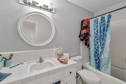Bath - 2210 San Blas Ct, Modesto, CA 95355 photo 2 of 2