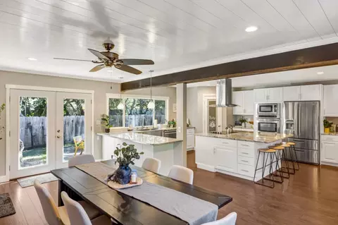 15410 Oak Hills Dr, Salinas, CA 93907