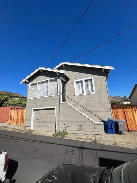 210 7th Ln, South San Francisco, CA 94080