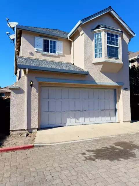 1949 Bradbury St, Salinas, CA 93906 photo 2