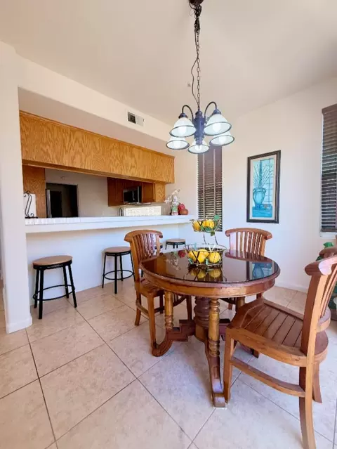 1949 Bradbury St, Salinas, CA 93906 photo 11