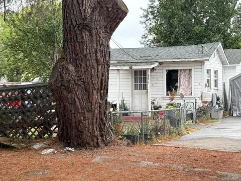 929 Hendley St, Santa Rosa, CA 95404