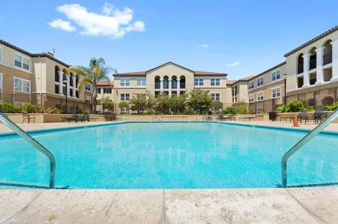 1883 Agnew Rd 325, Santa Clara, CA 95054
