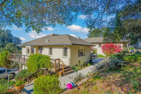 Exterior - 1175 Eagle Hill Rd, Royal Oaks, CA 95076 photo 5 of 11
