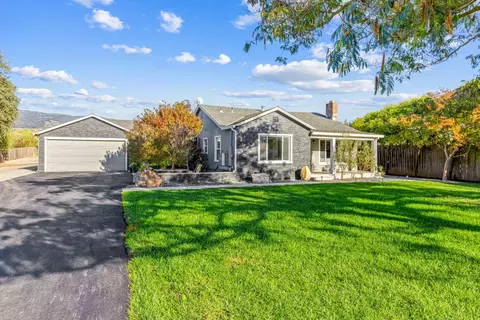 11840 Foothill Ave, Gilroy, CA 95020