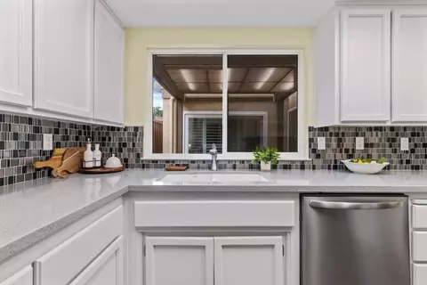 1006 Sylvan Meadows Dr, Modesto, CA 95356 photo 12