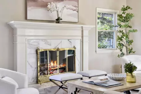 Living - 2830 14th Ave, Carmel, CA 93923 photo 3 of 4