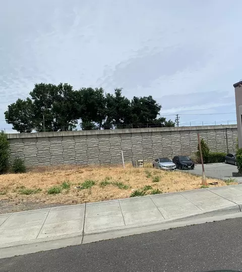 1477 El Camino Real, Belmont, CA 94002