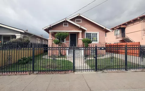 2309 Church St, Oakland, CA 94605