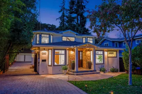 2250 Carmelita Dr, San Carlos, CA 94070