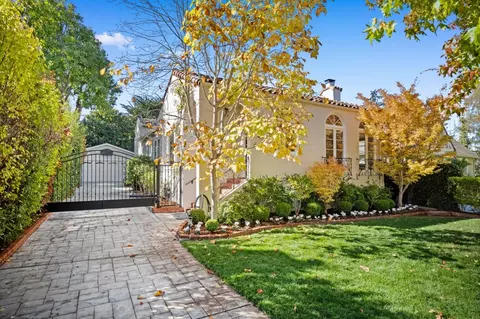 105 Pepper Ave, Burlingame, CA 94010