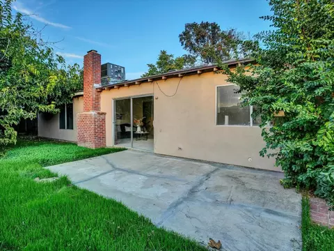 Exterior - 3559 Vernal Ave, Merced, CA 95340 photo 4 of 5