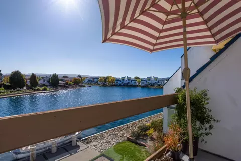 926 Lido Ln, Foster City, CA 94404