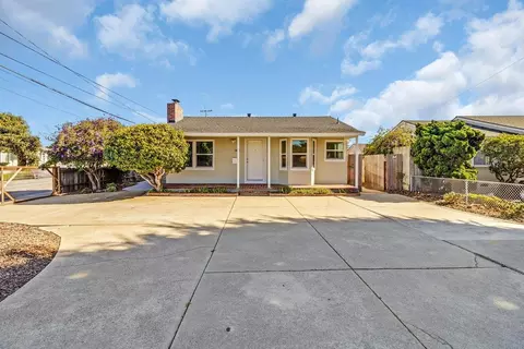 1440 Contra Costa St, Seaside, CA 93955