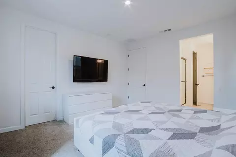 Bedroom - 554 Pleasant Dr, Lathrop, CA 95330 photo 2 of 5