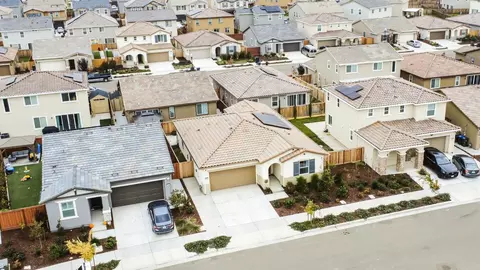 View/Area - 554 Pleasant Dr, Lathrop, CA 95330 photo 3 of 3