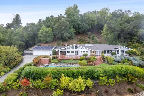 21193 Michaels Dr, Saratoga, CA 95070