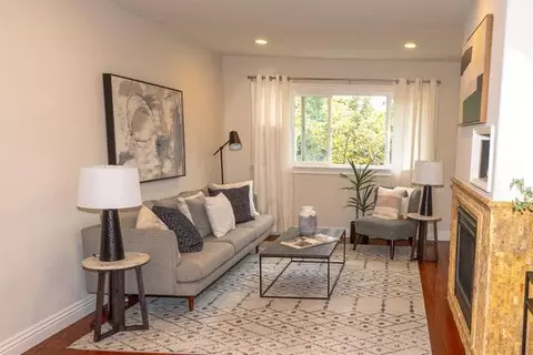 Living - 1609 Bonita Ave 5, Berkeley, CA 94709 photo 2 of 3