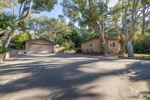 11 Th 2 E Of Torres Ave, Carmel, CA 93921