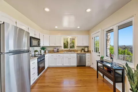 Kitchen - 5365 Maretta Dr, Soquel, CA 95073 photo 2 of 2