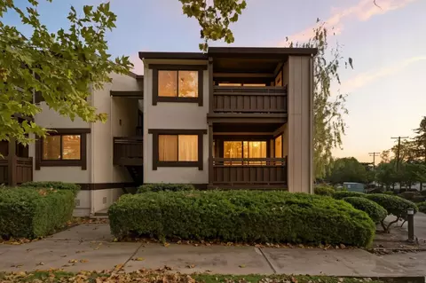 765 San Antonio Rd 88, Palo Alto, CA 94303