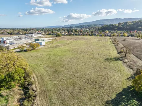 1180 Day Rd, Gilroy, CA 95020 photo 8