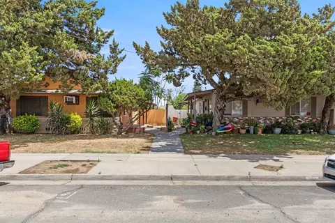 916 Middlecoff Ave, Modesto, CA 95351 photo 5