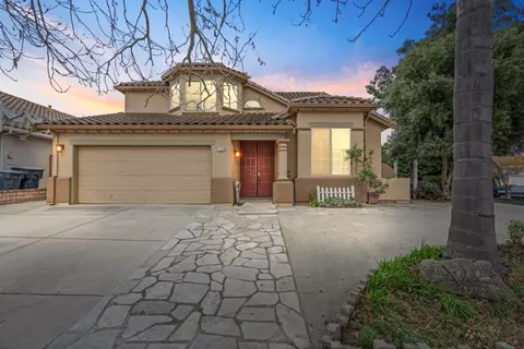 1258 De Cunha Ct, Salinas, CA 93906