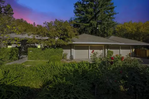 3895 Fair Oaks Blvd, Sacramento, CA 95864