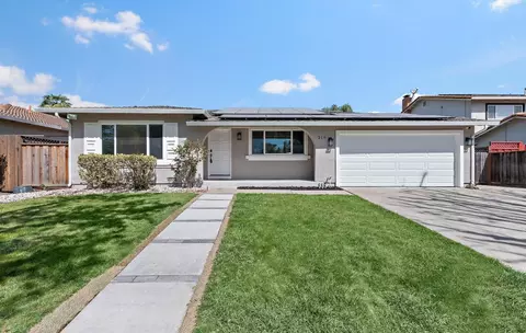 319 Churchill Pl, Gilroy, CA 95020