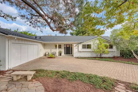 905 Spencer Way, Los Altos, CA 94024