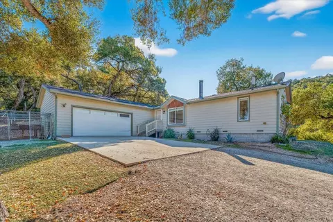 21444 Parrott Ranch Rd, Carmel Valley, CA 93924